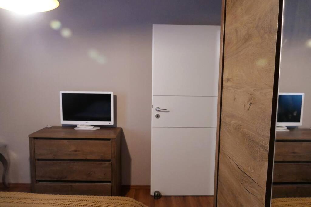 Apartament in cartier Avantgarden cu semineu! Braşov Extérieur photo